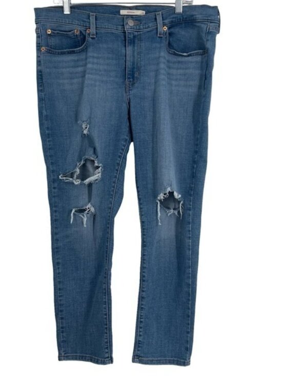 Levi's Blue Distressed Boyfriend Jeans 33. 36L - Picture 1 of 7